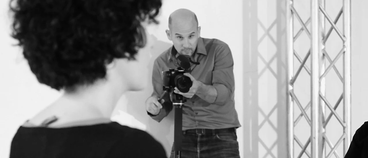 Thomas Bartholomäus am Set